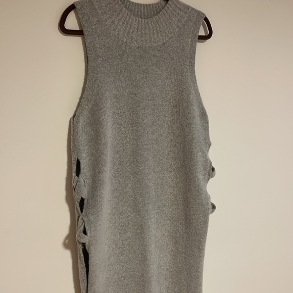 Knit Tunic Sweater Gray Med Glamorous Gray Open Side Sleeveless Mock - Picture 2 of 13